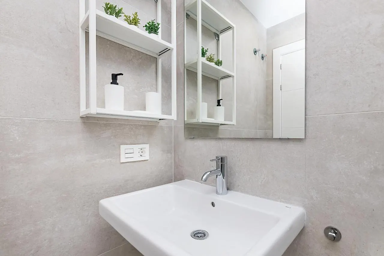 Bhost - Waikiki Apartment Tarifa Spain